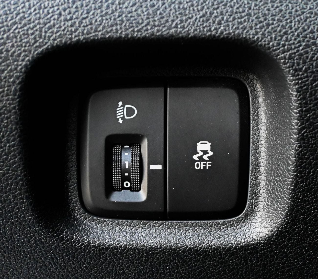 هيونداي كريتا Base 1.6L