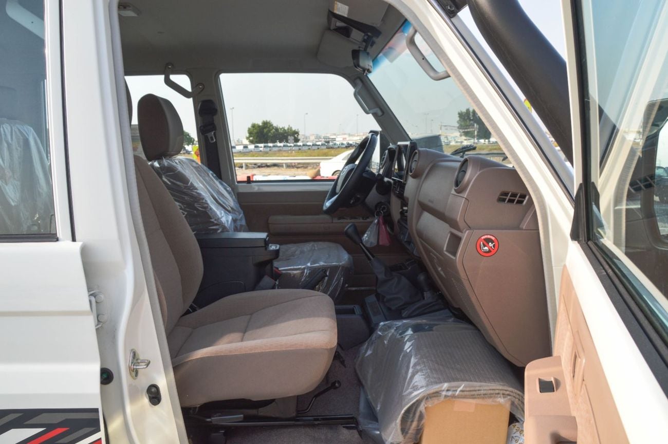 Toyota Land Cruiser 70 LC76 LX