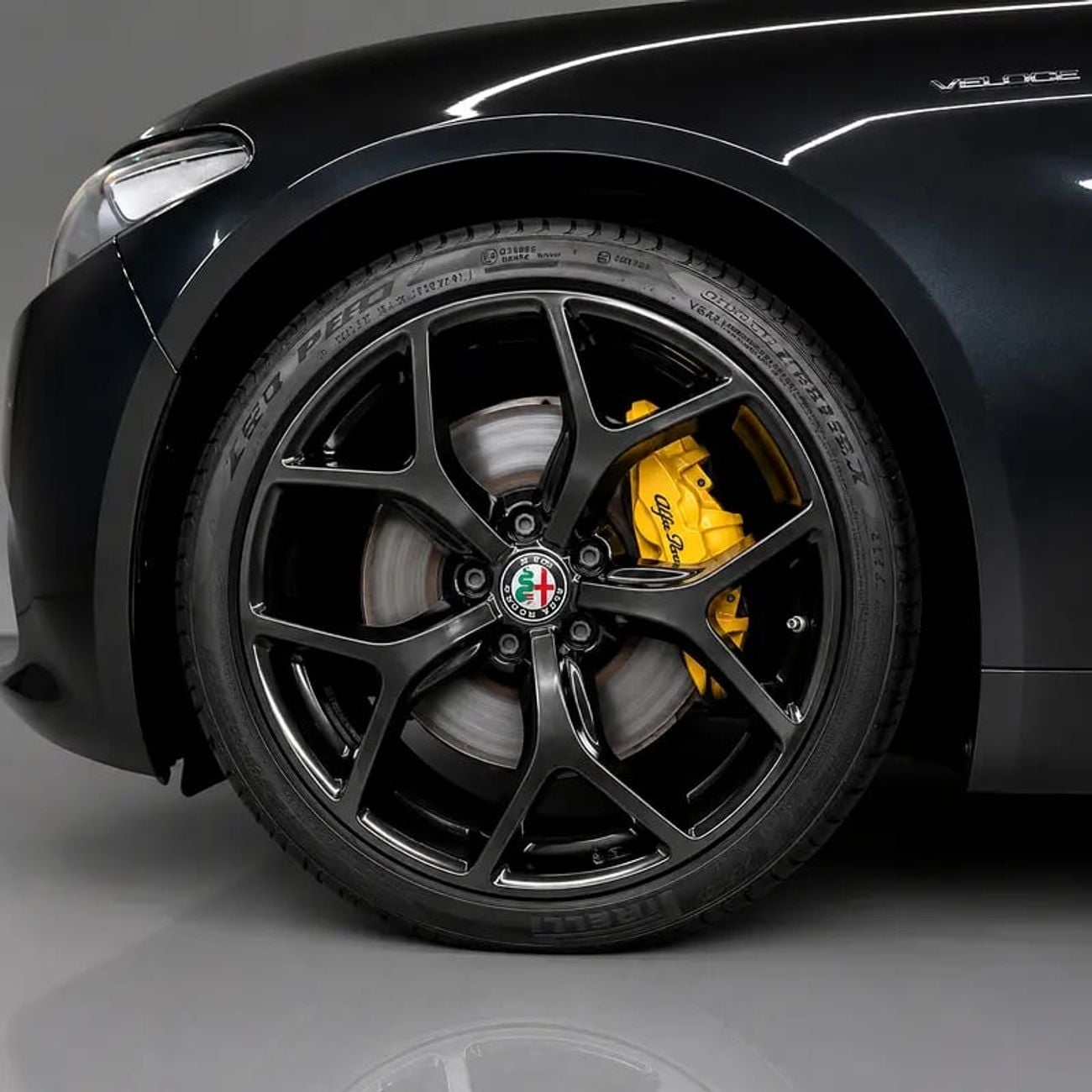 Alfa Romeo Giulia VELOCE 1,149 P.M • 0% Downpayment • Veloce • 1 Year Warranty