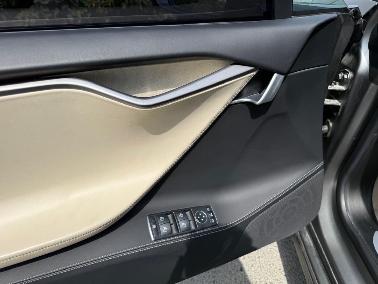 تسلا Model S Plaid (AWD)