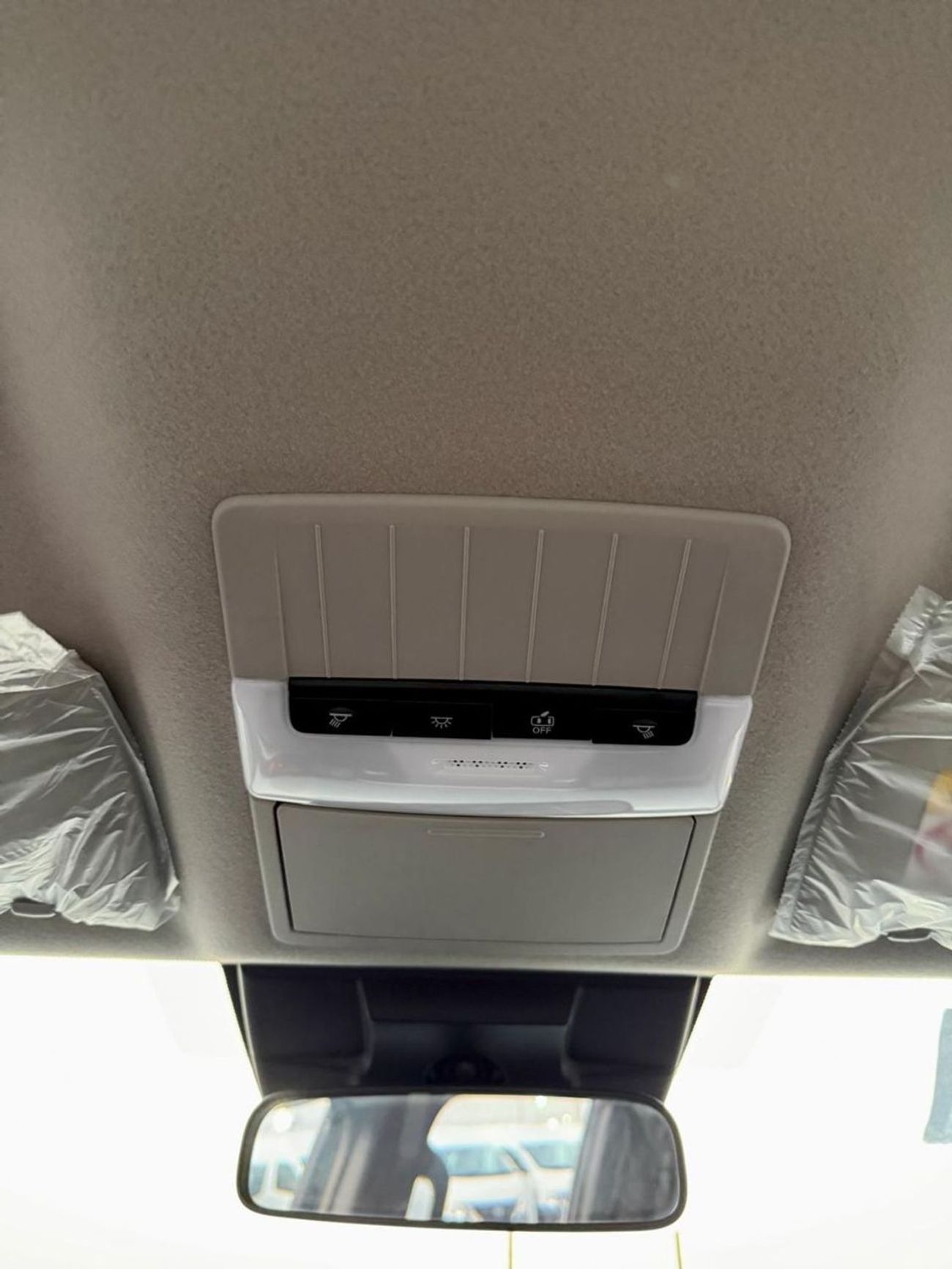 Mitsubishi L200 L200 PETROL 2.4L  4×4   2026 available all colour