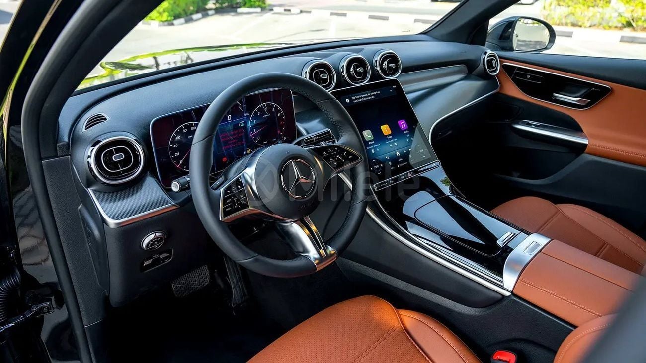 Mercedes Benz GLC200 STANDARD
