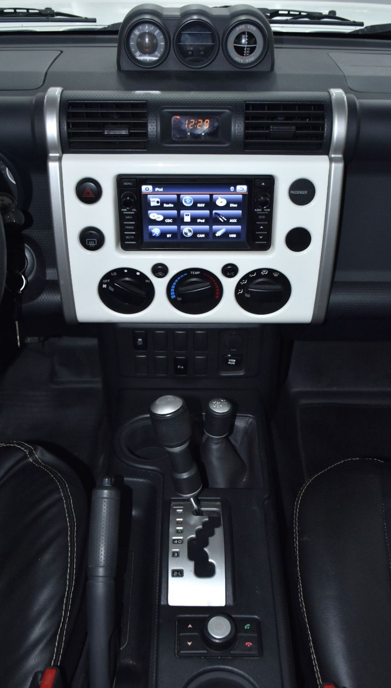 تويوتا إف جي كروزر EXCELLENT DEAL for our Toyota FJ Cruiser GXR ( 2016 Model ) in White Color GCC Specs