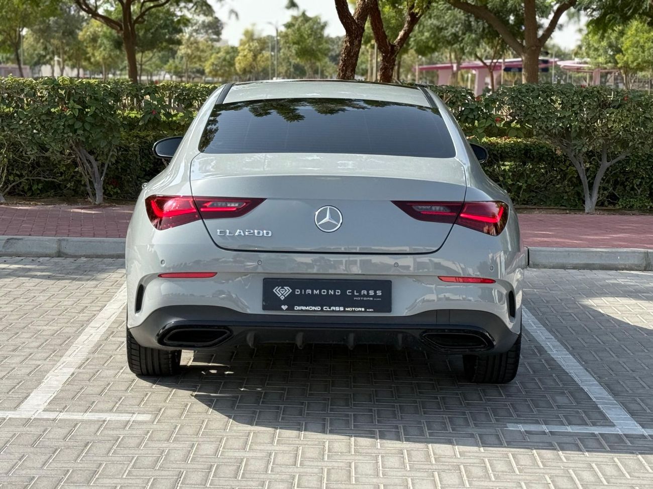 مرسيدس بنز CLA 200