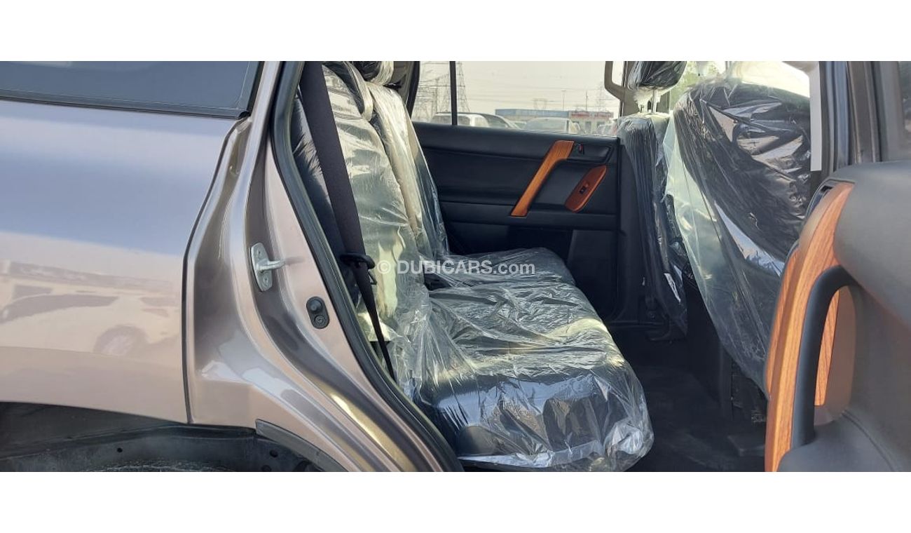 تويوتا برادو 2018 VXL 4x4 Diesel 2.8Cc Sunroof, Electric & Leather Seats, Premium Condition, 7 Seater