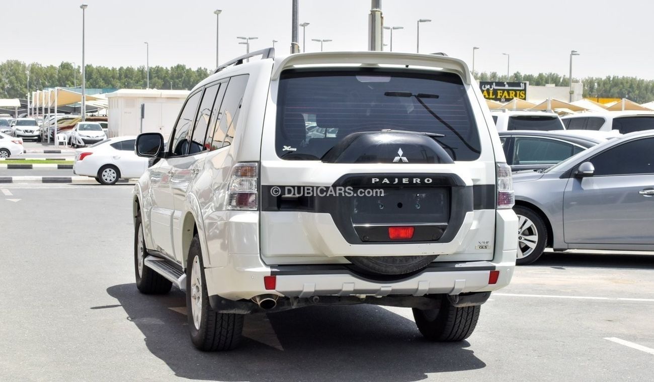 Mitsubishi Pajero V6 GLS