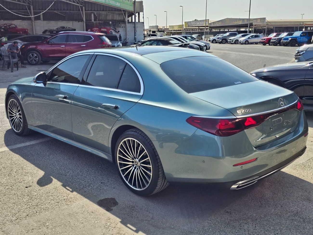 Mercedes-Benz E200 2.0L