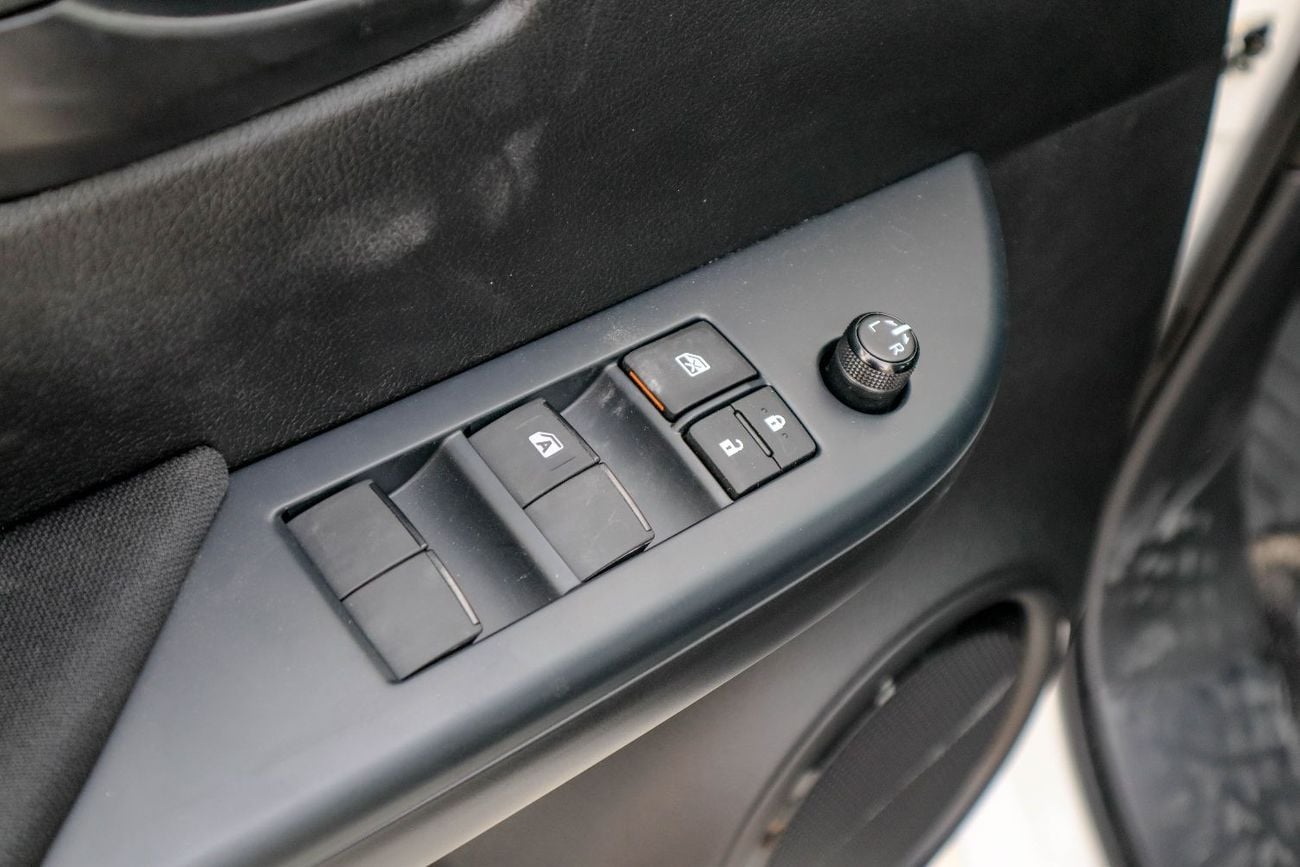 Toyota Hilux GL Toyota Hilux (TGN126) 2.7L Petrol A/T Pick-Up 4WD – 2026 Model