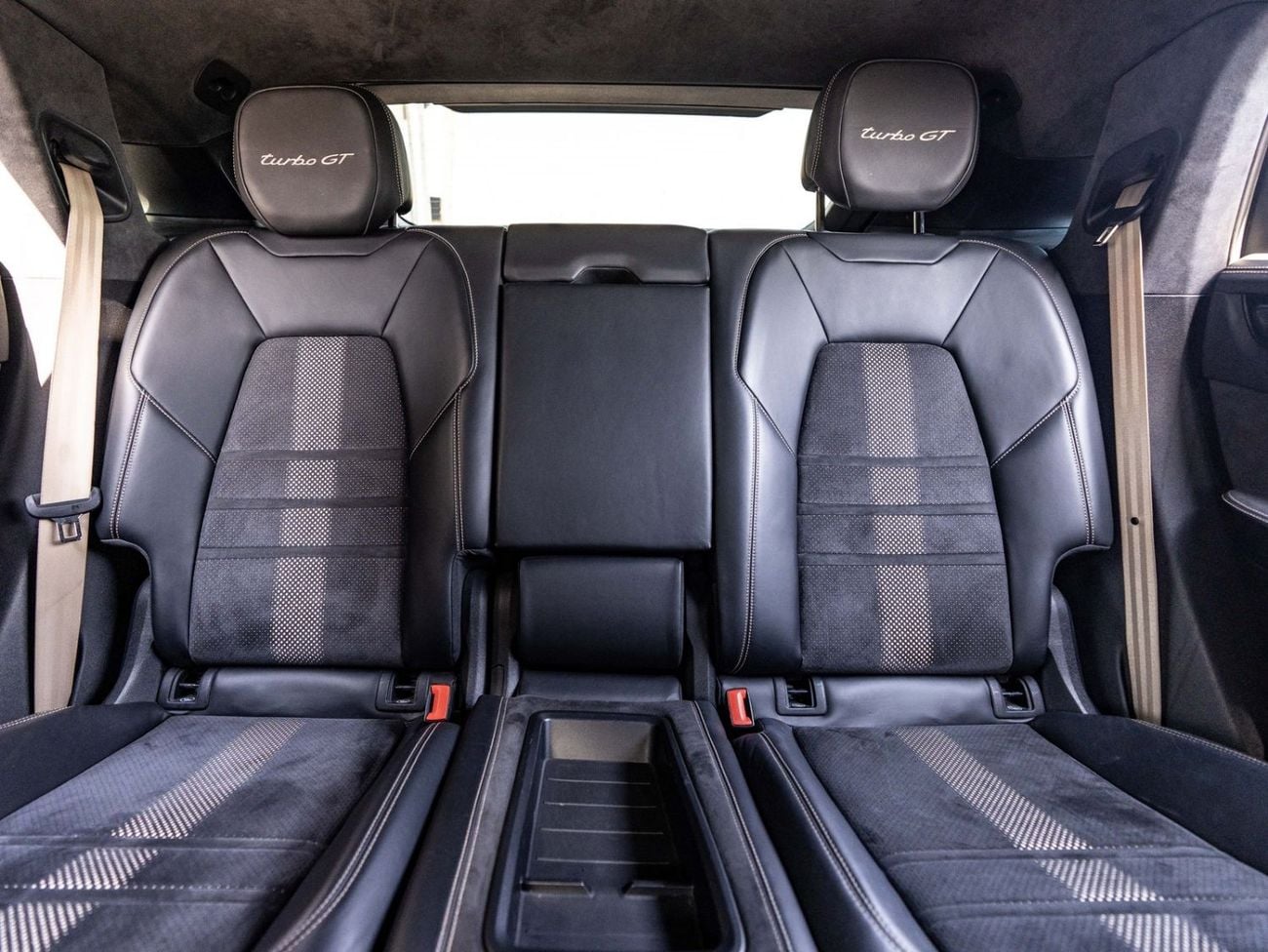 Porsche Cayenne TURBO GT