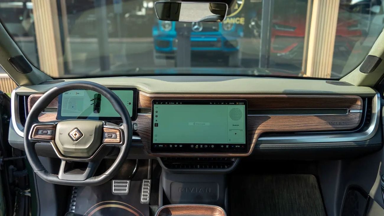 ريفيان R1T Rivian R1 2022