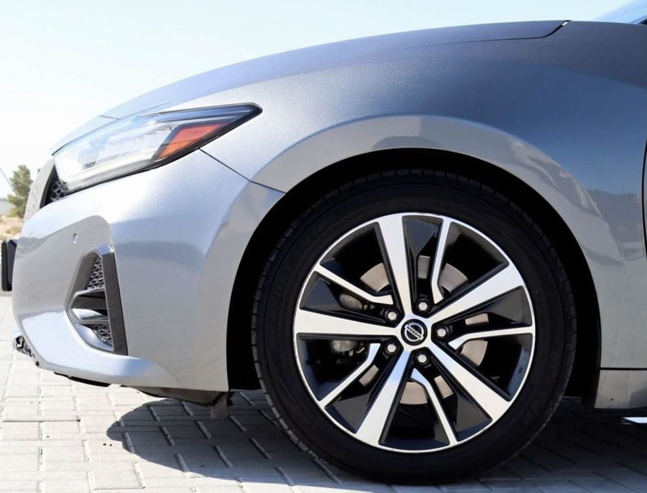 Nissan Maxima SV 3.5L Nissan Maxima 3.5 L 2020 GCC, full option, accident-free, in condition, 991 P.M