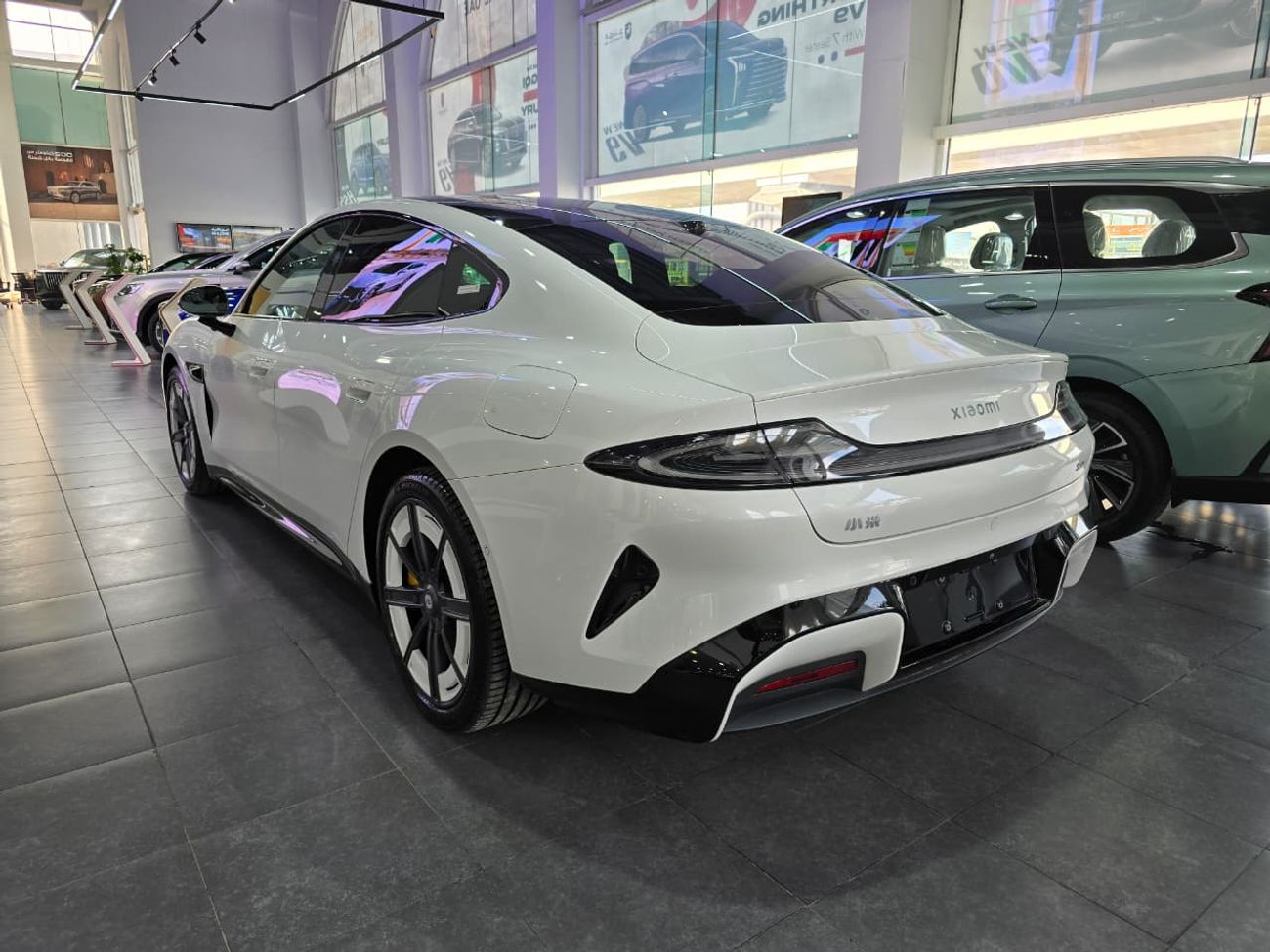 Xiaomi SU7 RWD Xiaomi SU7 Pro 2024