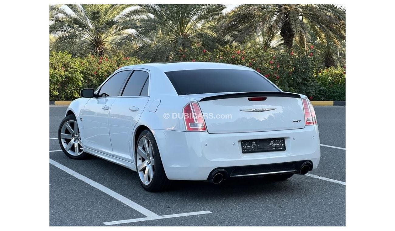 Chrysler 300C SRT8 CHRYSLER 300C SRT 2013 GCC PERFECT CONDITION - ACCIDENT FREE - 2KEYS - FULL SERVICE HISTORY AVA