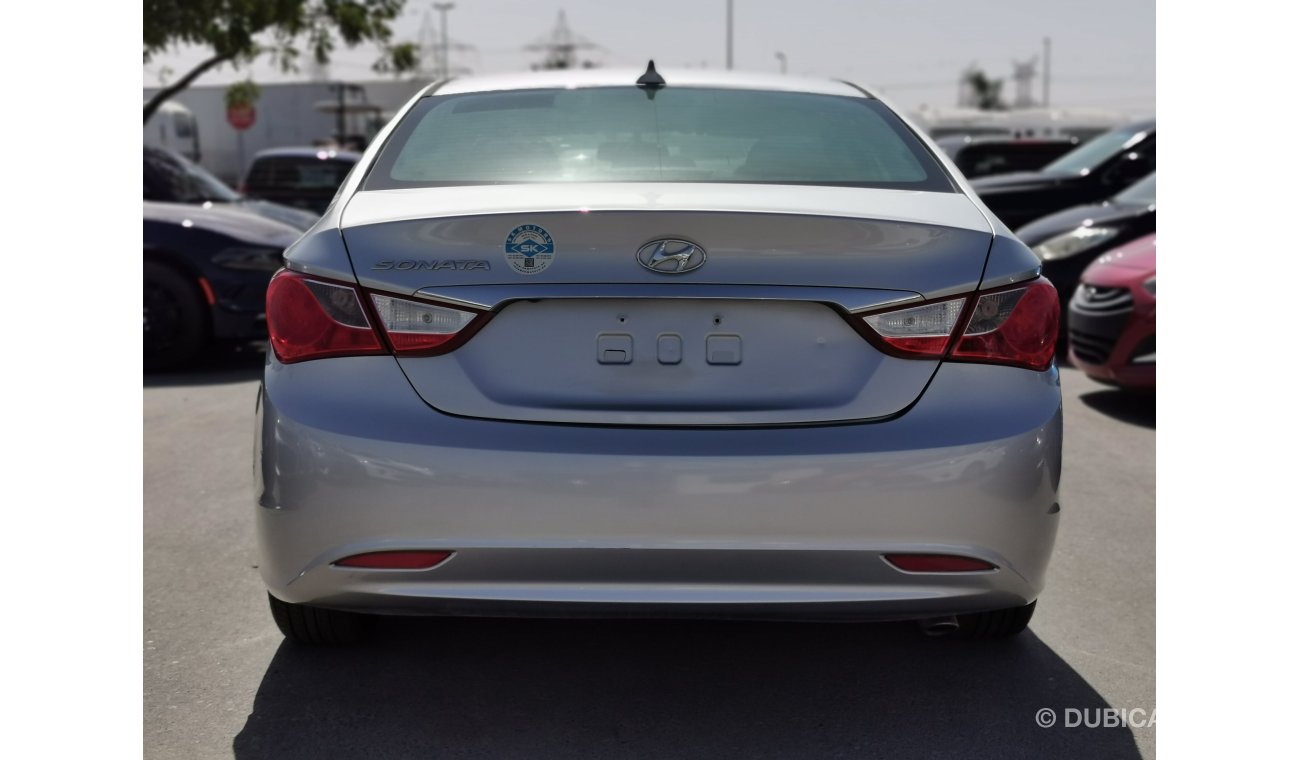 Hyundai Sonata 2.4L, 16" Alloy Rims, Fog Lights, Driver Memory Seat, Power Side Mirror, Power Windows, LOT-240