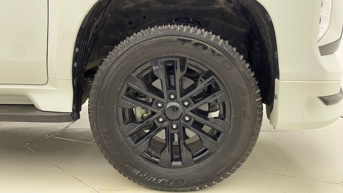 ميتسوبيشي مونتيرو سبورت GLS H/L PRIME EDITION 3 | بدون دفعة مقدمة | اختبار القيادة في المنزل