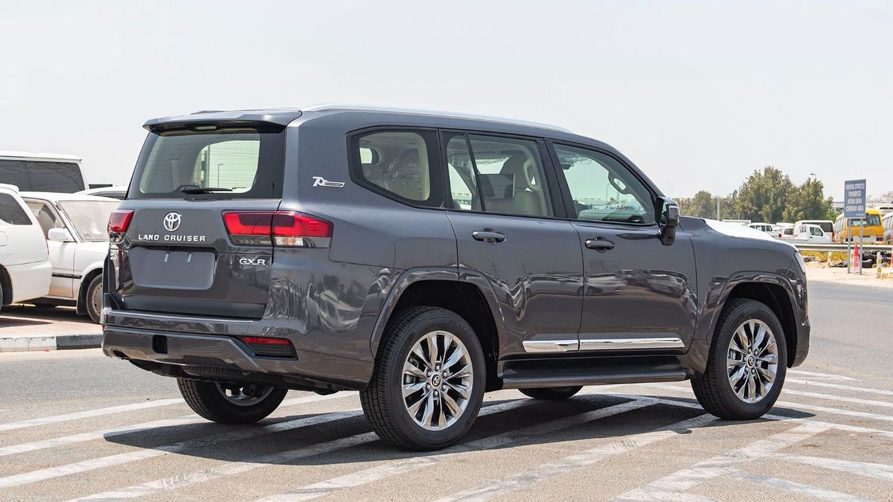 تويوتا لاند كروزر (LHD) Toyota Land Cruiser GXR 3.5P AT MY2025 – Grey