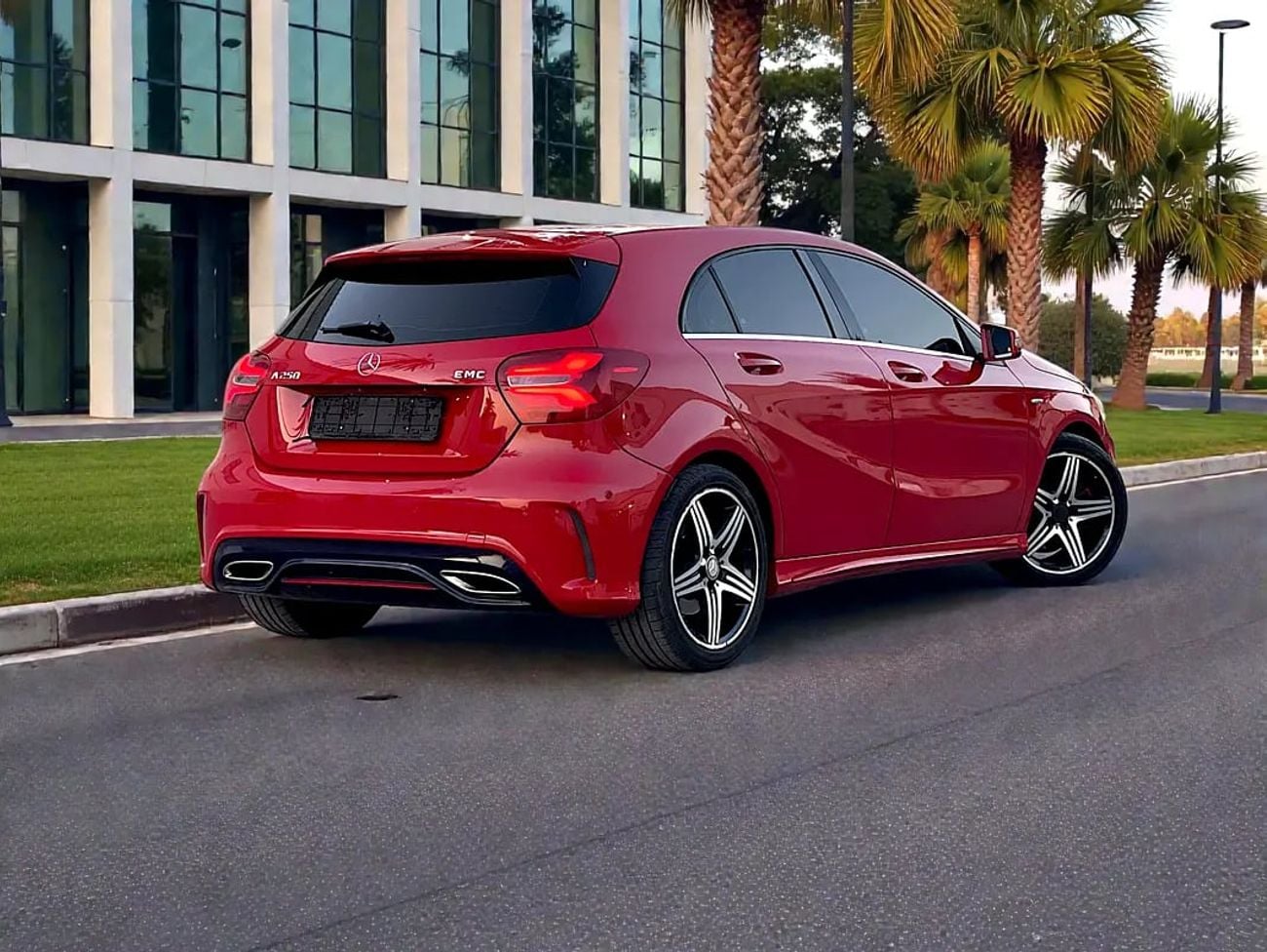 Mercedes-Benz A 250 1,404 P.M | | A250-SPORTS | GCC | 2.0L 4-CYLINDER | WELL MAINTAINED