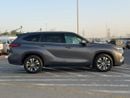 Toyota Highlander  2020 Toyota Highlander Full Option 3.5L V6 - SunRoof - Full Radar System - 7 Seater - Push Start