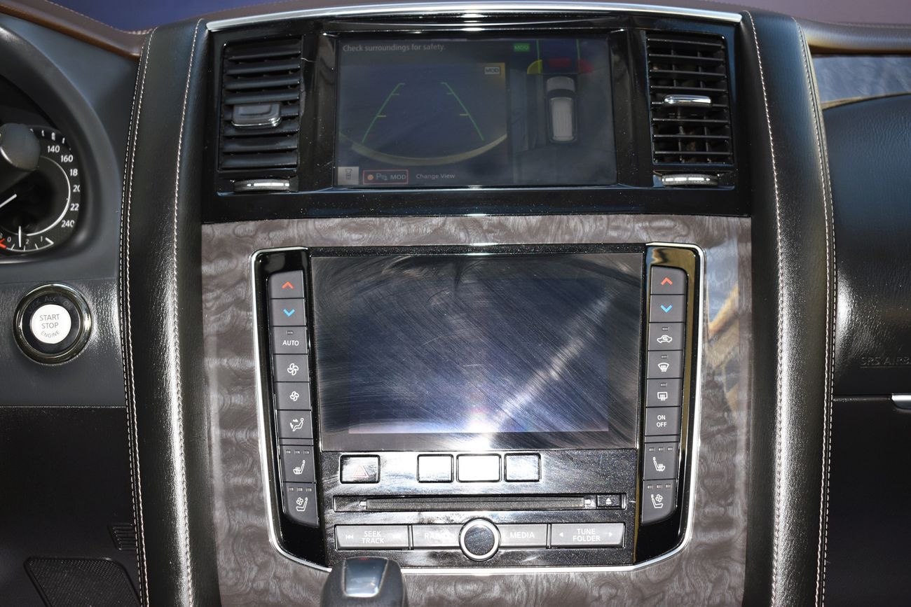 نيسان باترول AED 3359 PM | 5.6L LE PLATINUM V8 4WD GCC DEALER WARRANTY