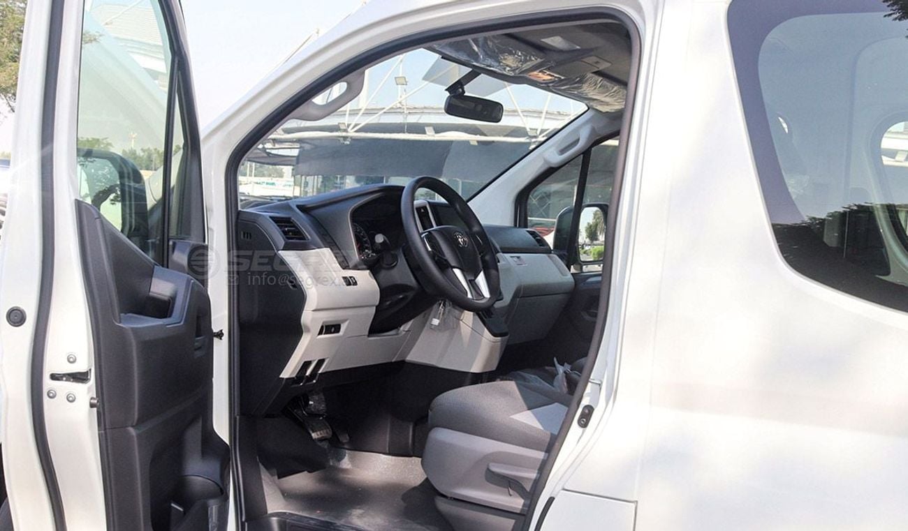 تويوتا هاياس 2026 Model Toyota Hiace Commuter 13-Seater, 3.5L Petrol 6A/T