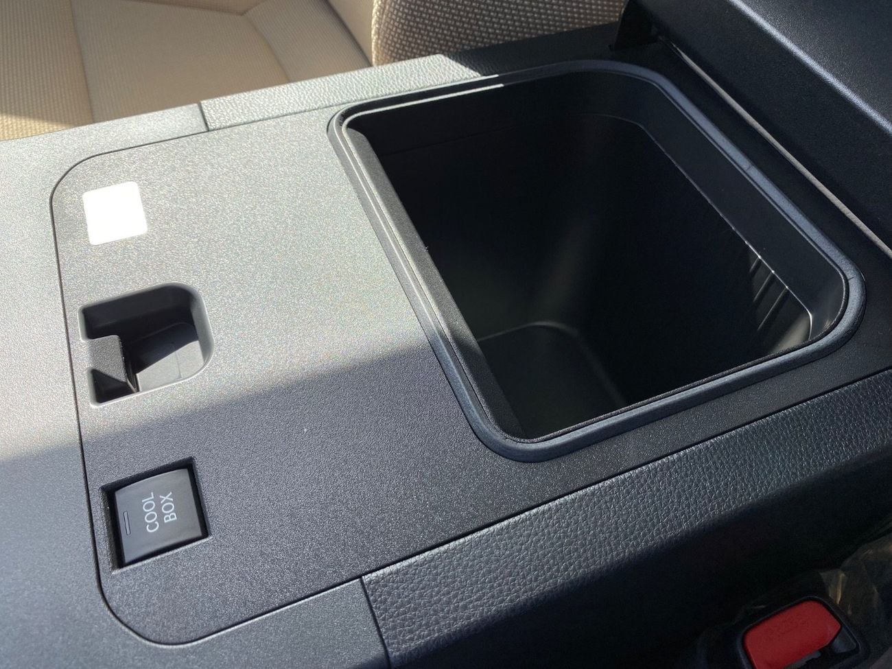 Toyota Prado 2.4L TURBO MID A/T PETROL TO