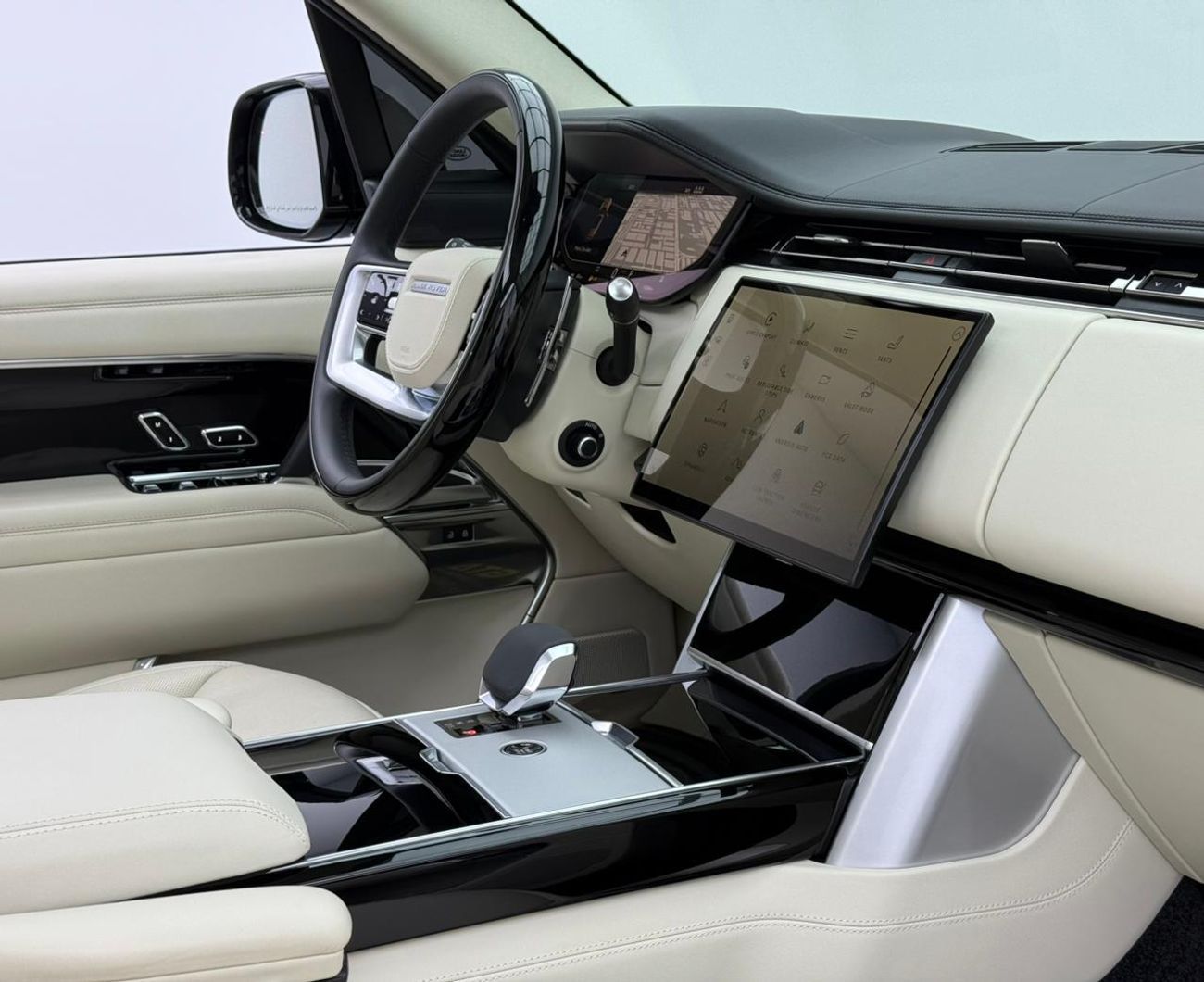 لاند روفر رينج روفر 2024 Range Rover Vogue P530 V8, 2029 RR Warranty + Service Pack, Very Low