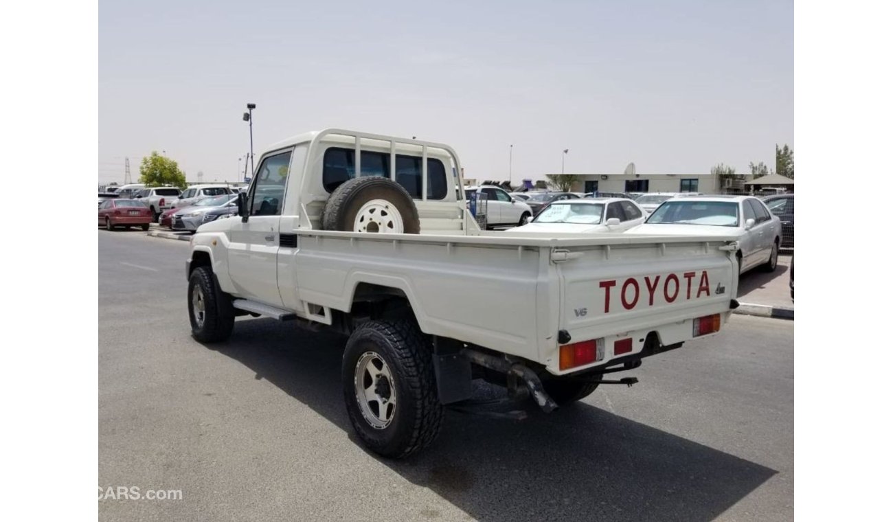 Toyota Land Cruiser Pick Up Land Cruiser RIGHT HAND DRIVE (Stock no PM 104 )