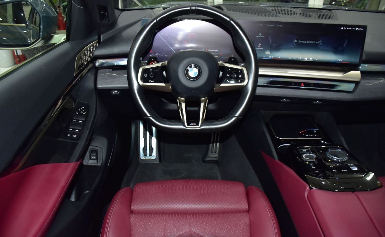 بي أم دبليو 520i EXCELLENT DEAL for our BMW 520i M-Kit ( 2024 Model ) in Grey Color GCC Specs