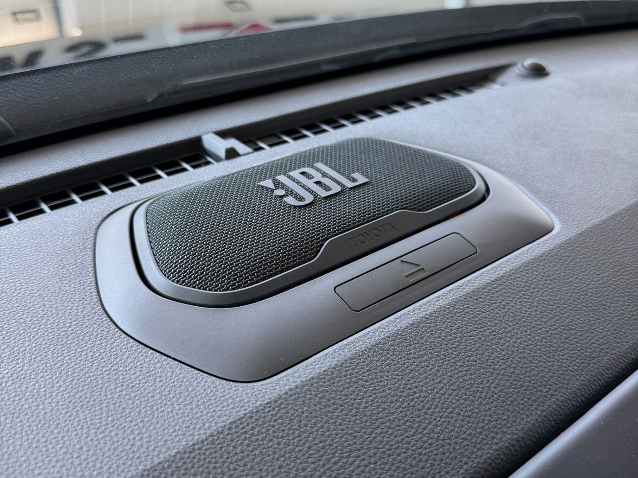 Toyota 4Runner 2025 4RUNNER TRD OFF ROAD PREMIUM