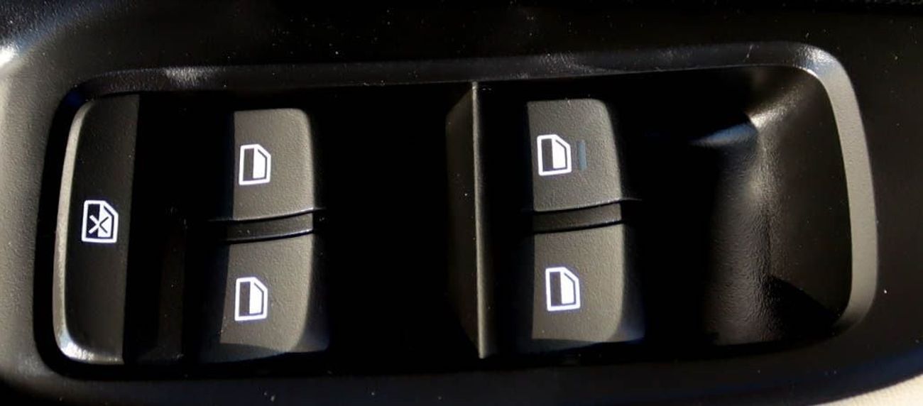 MG 5 Std 1.5L MG MG5 2021 GCC accident free in excellent condition 555 P.M