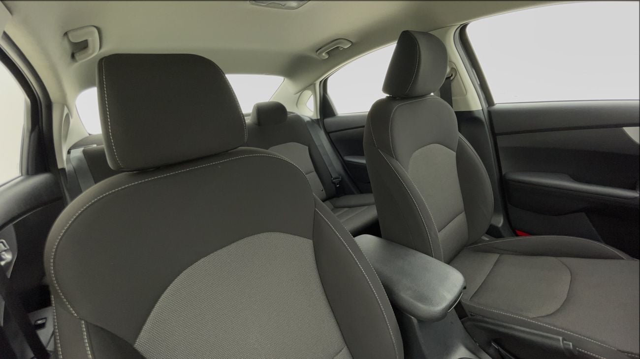 كيا سيراتو LX 1.6 | بدون دفعة مقدمة | اختبار القيادة في المنزل