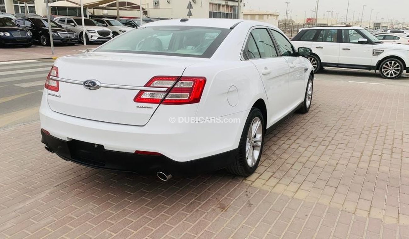 Ford Taurus SE Very Clean Car