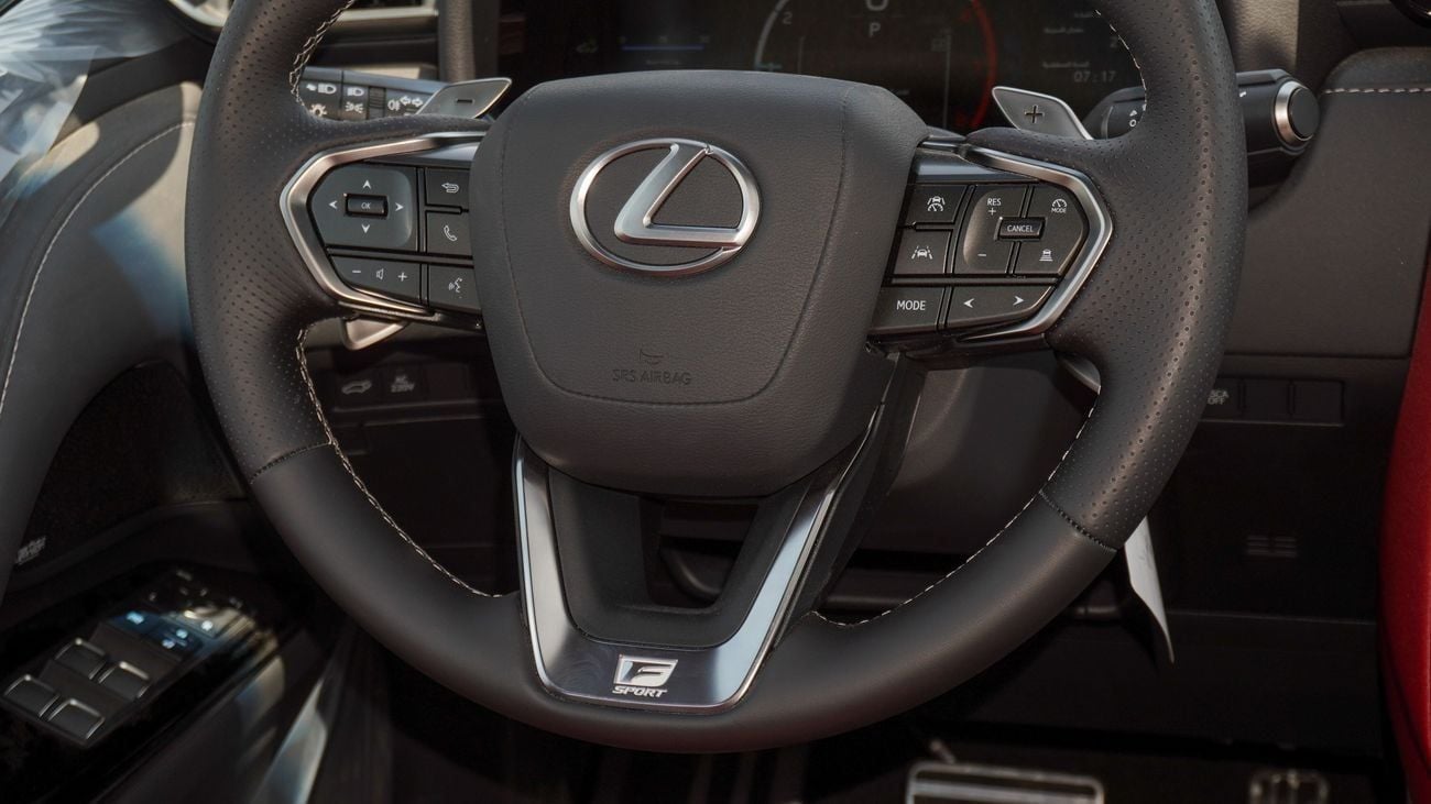 Lexus LX700h F SPORT FSport 3.5L V6 Hybrid