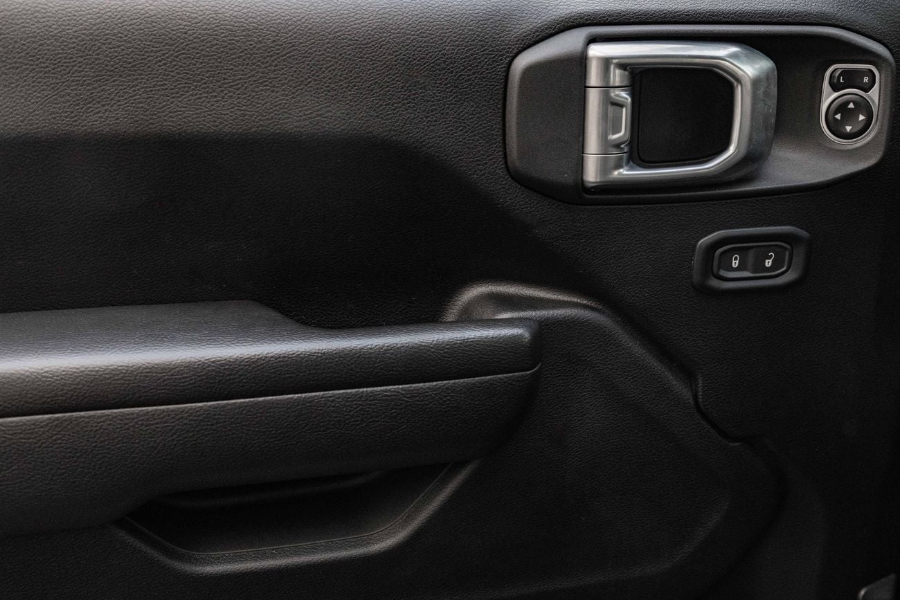 Jeep Wrangler Wrangler Unlimited | 2,997 P.M | 0% Downpayment | Jeep Warranty!