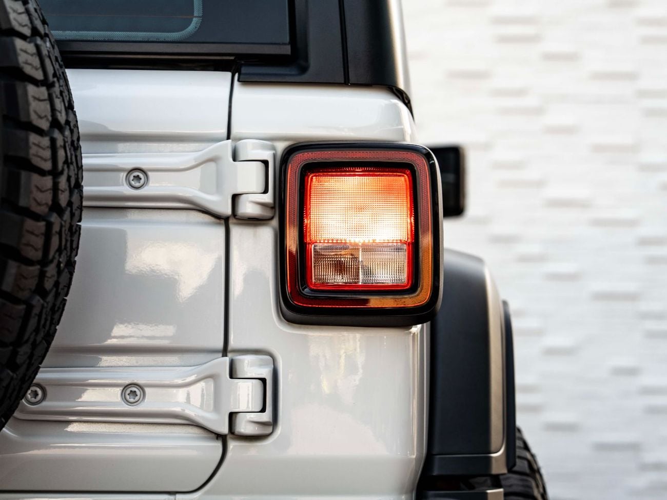 Jeep Wrangler Sport S 3.6L A/T