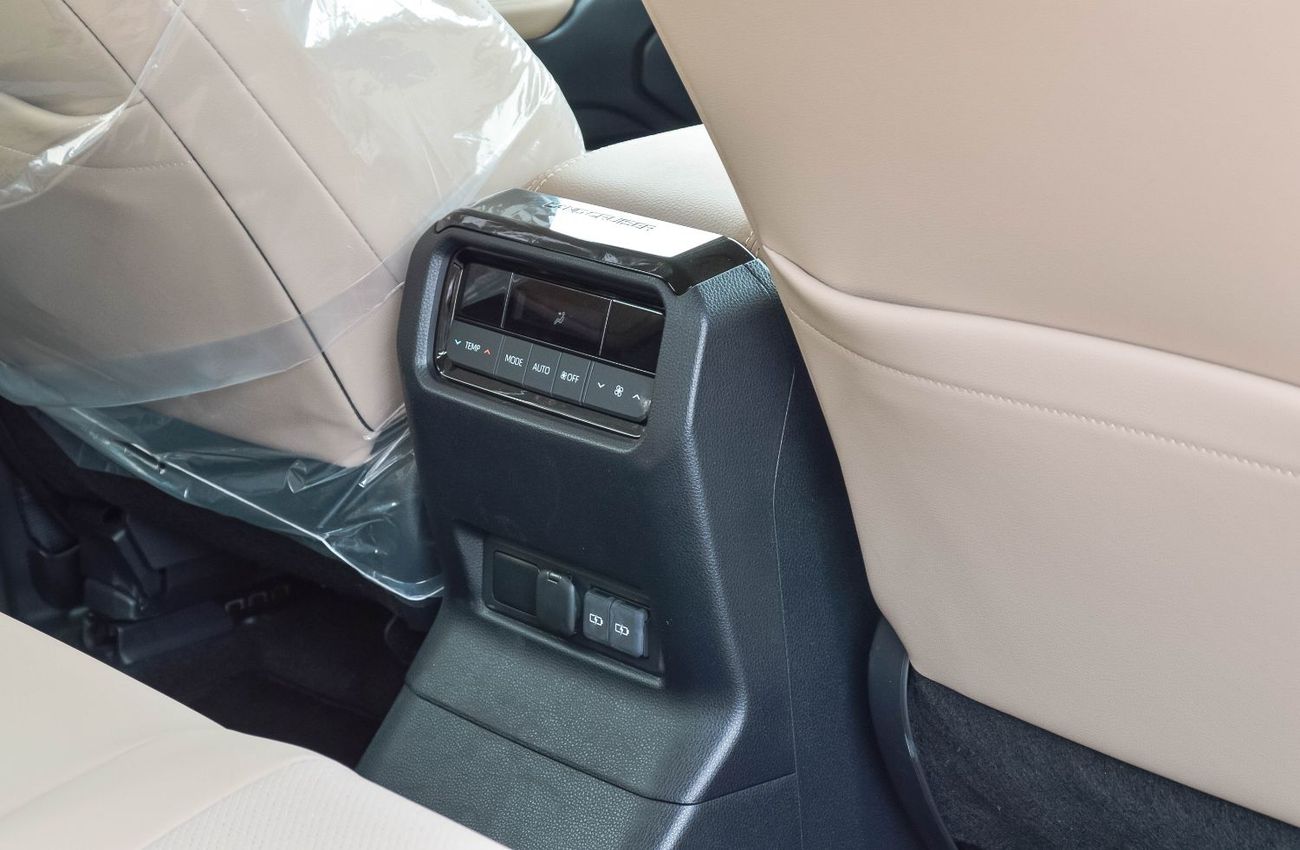 تويوتا برادو TOYOTA LAND CRUISER PRADO 2.4L 4WD PETROL SUV 2025