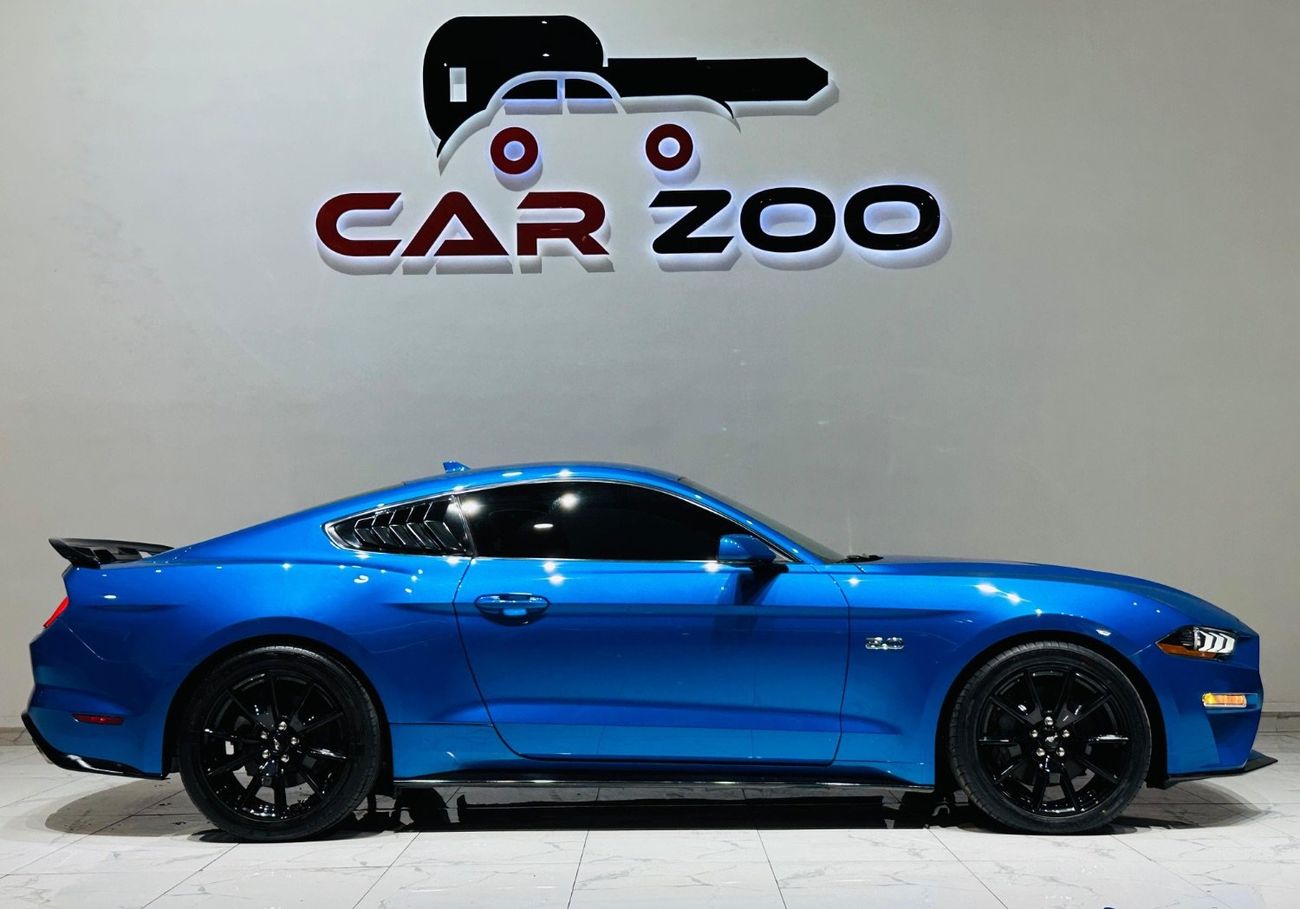 Ford Mustang GT Premium 5.0L V8