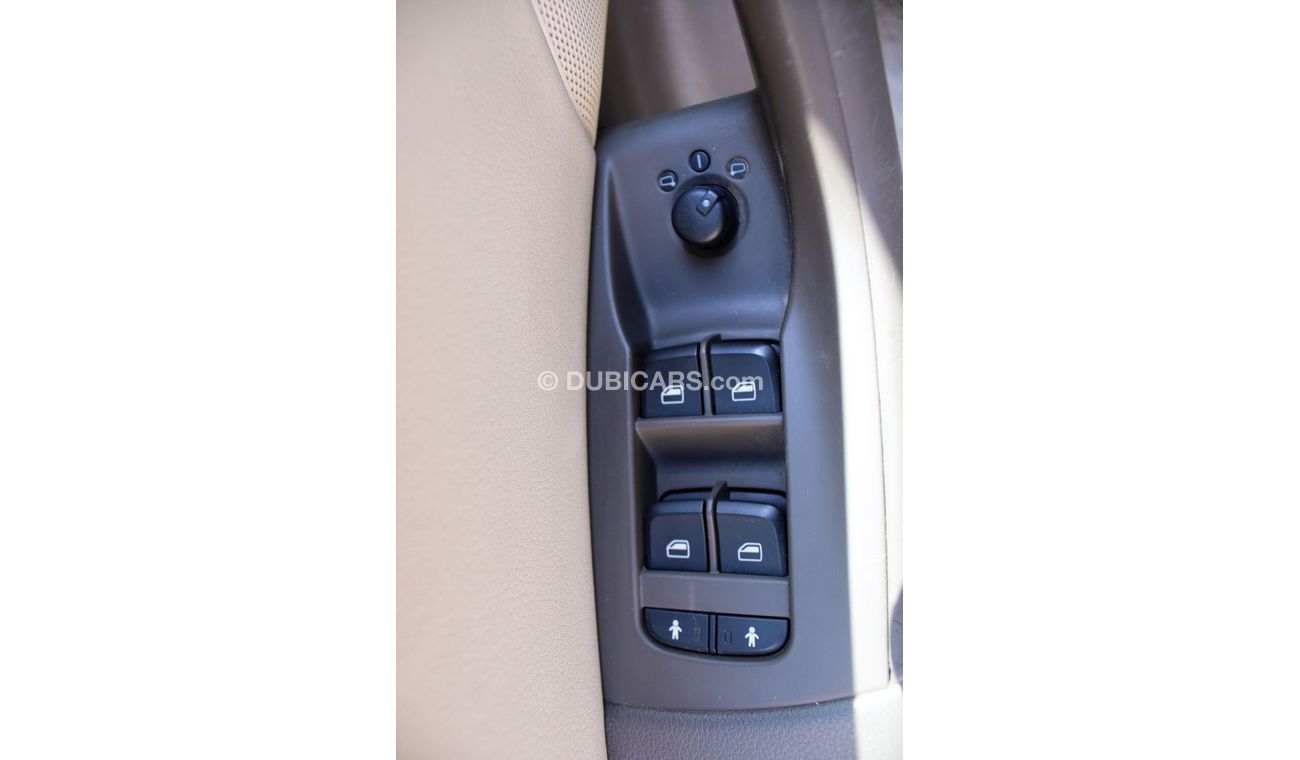 أودي Q3 Std خالية من الحوادث - خليجي - رقم 2 - السيارة بحالة ممتازة من الداخل والخارج