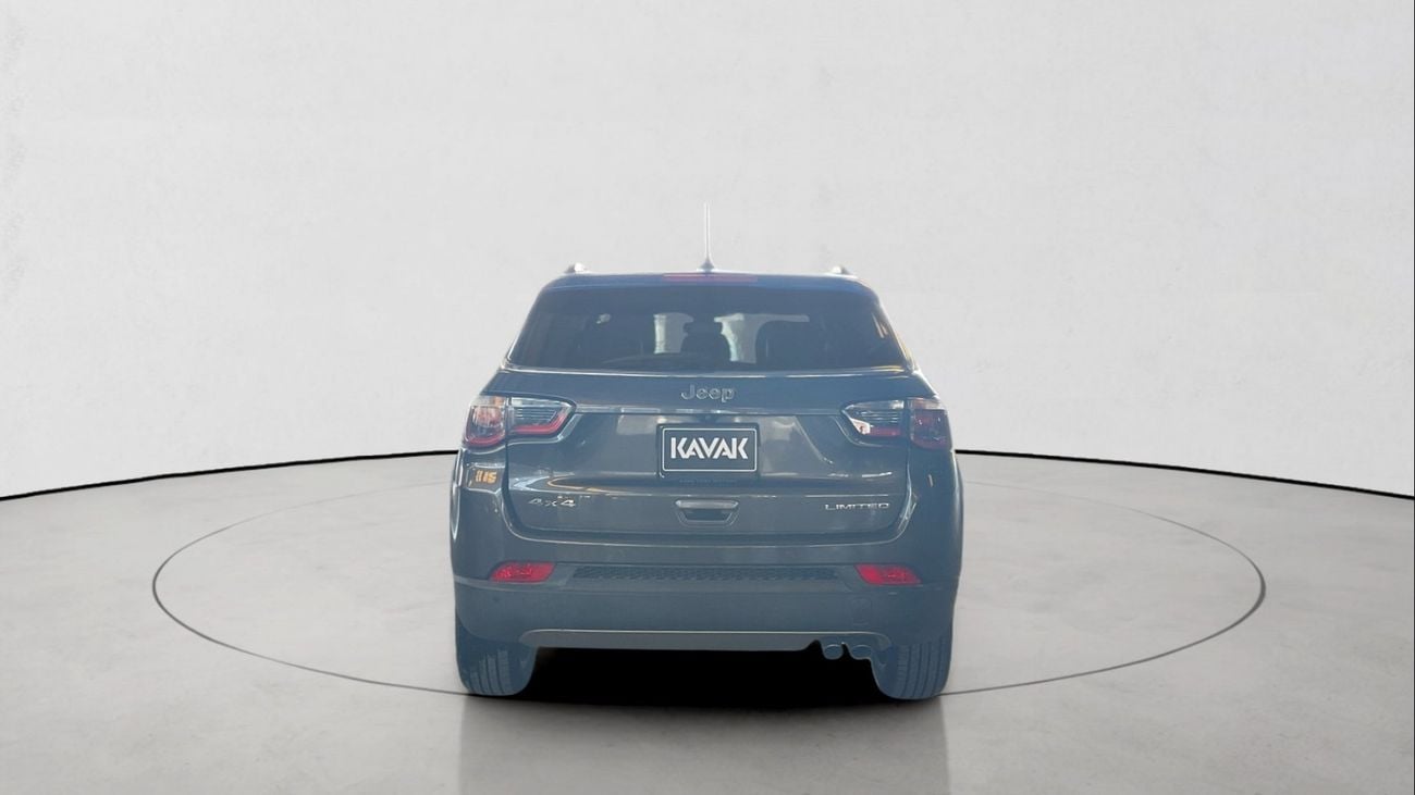 جيب كومباس 2.4 LIMITED HIGHLINE 4WD AUTO | شامل الضمان | 0 ﺪﻔﻋﺓ ﺃﻮﻟﻯ