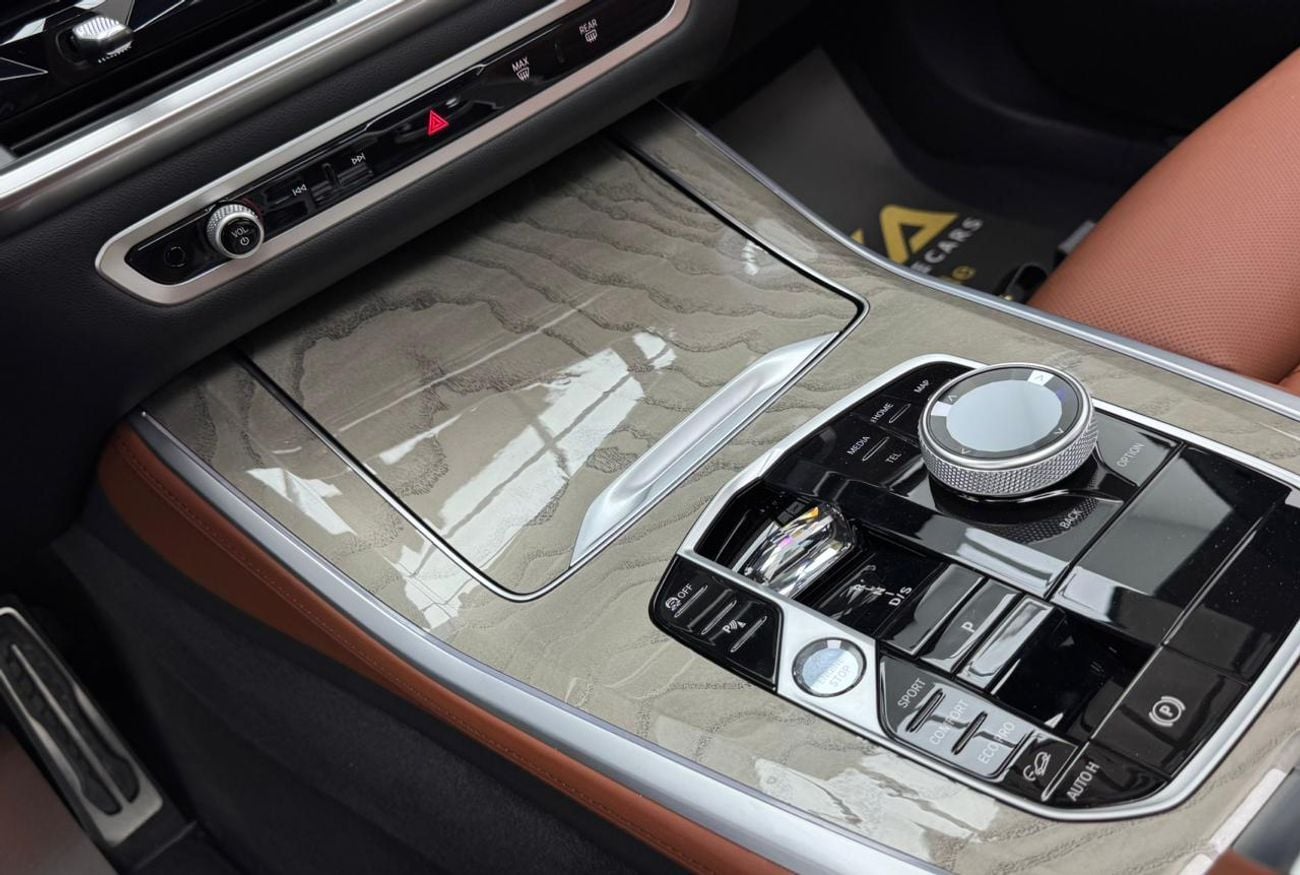 BMW X5 2024 BMW X5 M60i, 2028 BMW Warranty and Service Pack, BMW Service History, GCC