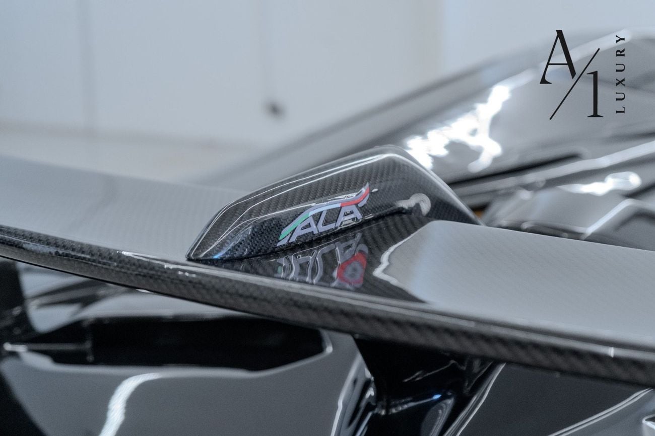 Lamborghini Aventador Roadster 2015, Excellent Condition, Full Carbon Fibre Package, SVJ Kit, European Spec