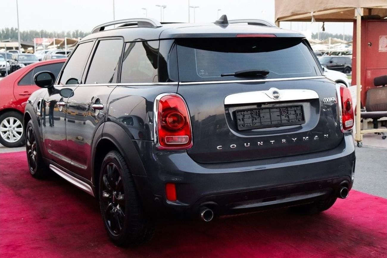 ميني كوبر إس كونتري مان Mini Copper Countryman S / 2018 / GCC / Original Paint/ First Owner