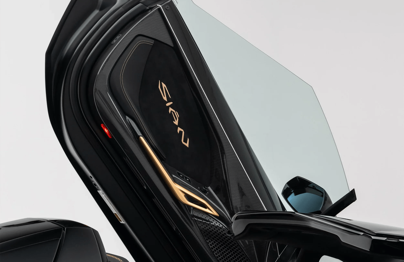 Lamborghini Sian 6.5L V-12 Naturally Aspirated Engine + eMotor