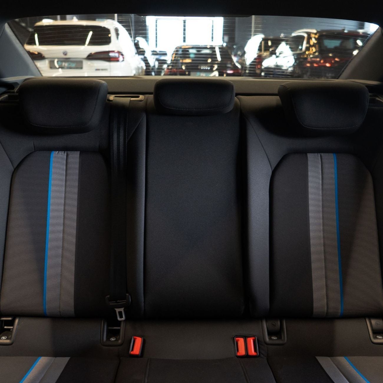 Audi A3 35 TFSI 1.4L AED 1,589 pm • 0% Downpayment • Audi A3 35 TFSI • Agency Warranty and Service Package