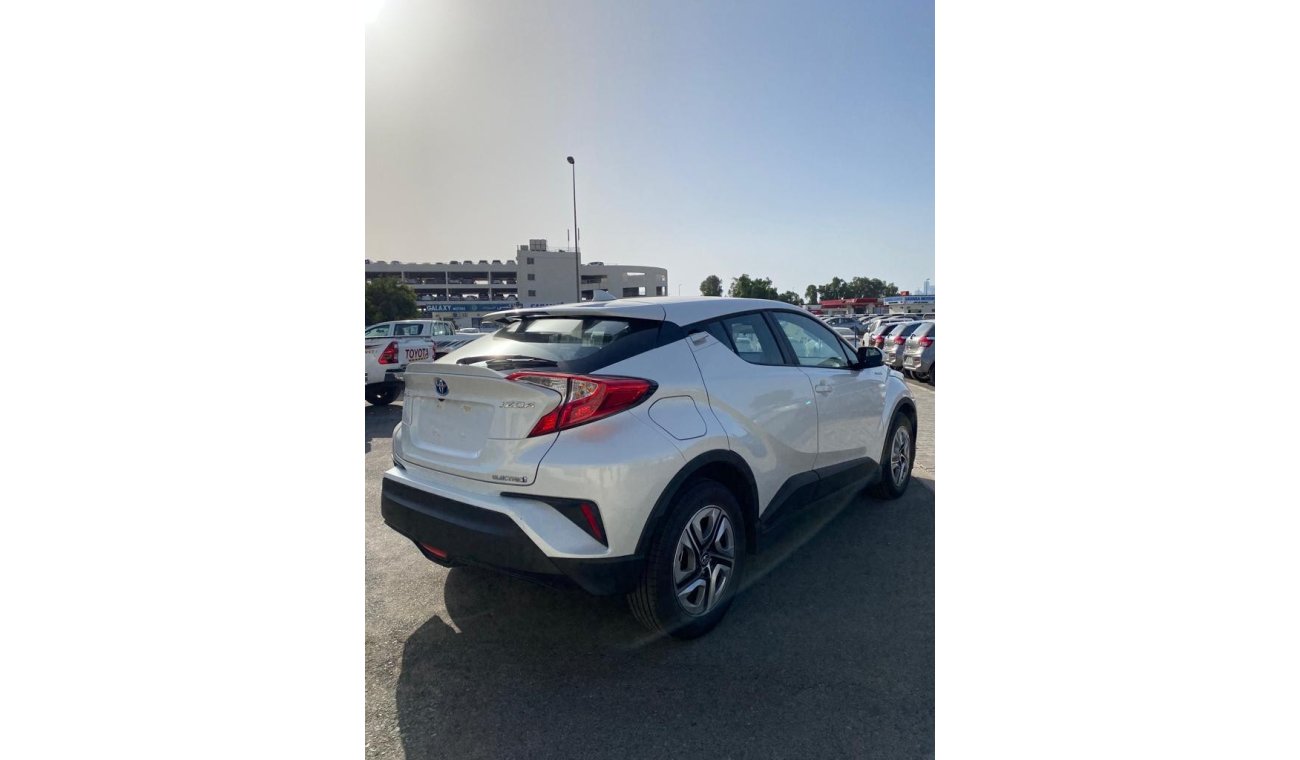Toyota CHR IZO A