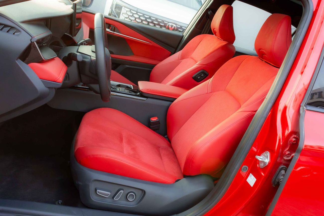 Toyota Camry GLE HEV 2.0 Hybrid