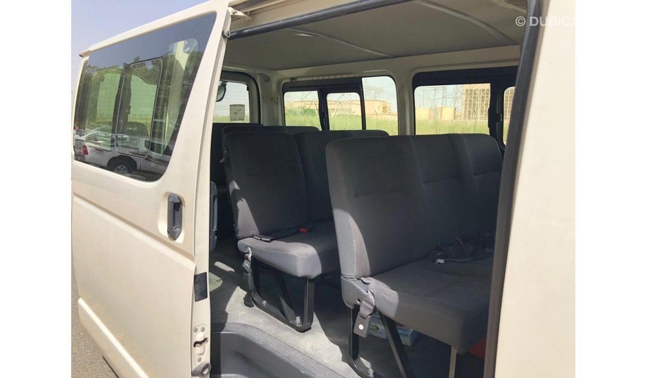 Toyota Hiace 2.7L Petrol, 15-Seats, Clean Interior and Exterior, Best Price on Call, CODE-41914