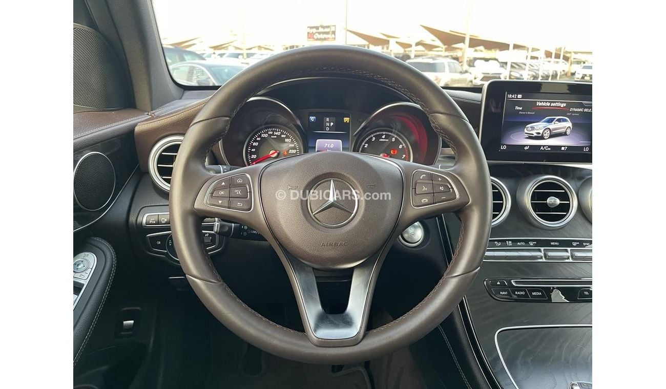 Mercedes-Benz GLC 250 AMG Mercedes GLC 250 _ Gcc_2018_Excellent_Condition _Full option