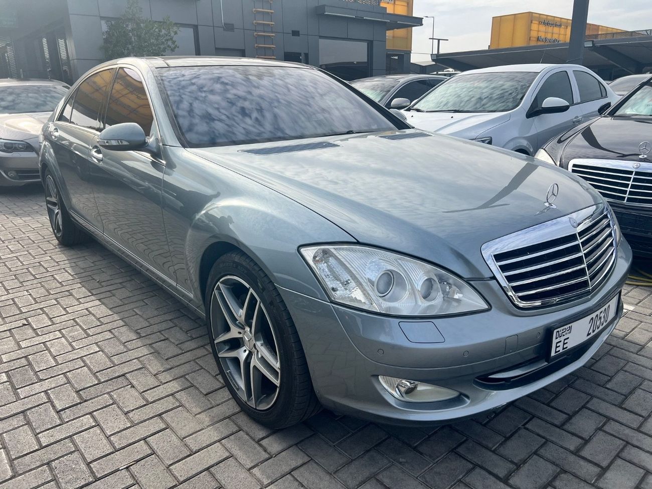 Mercedes-Benz S 500