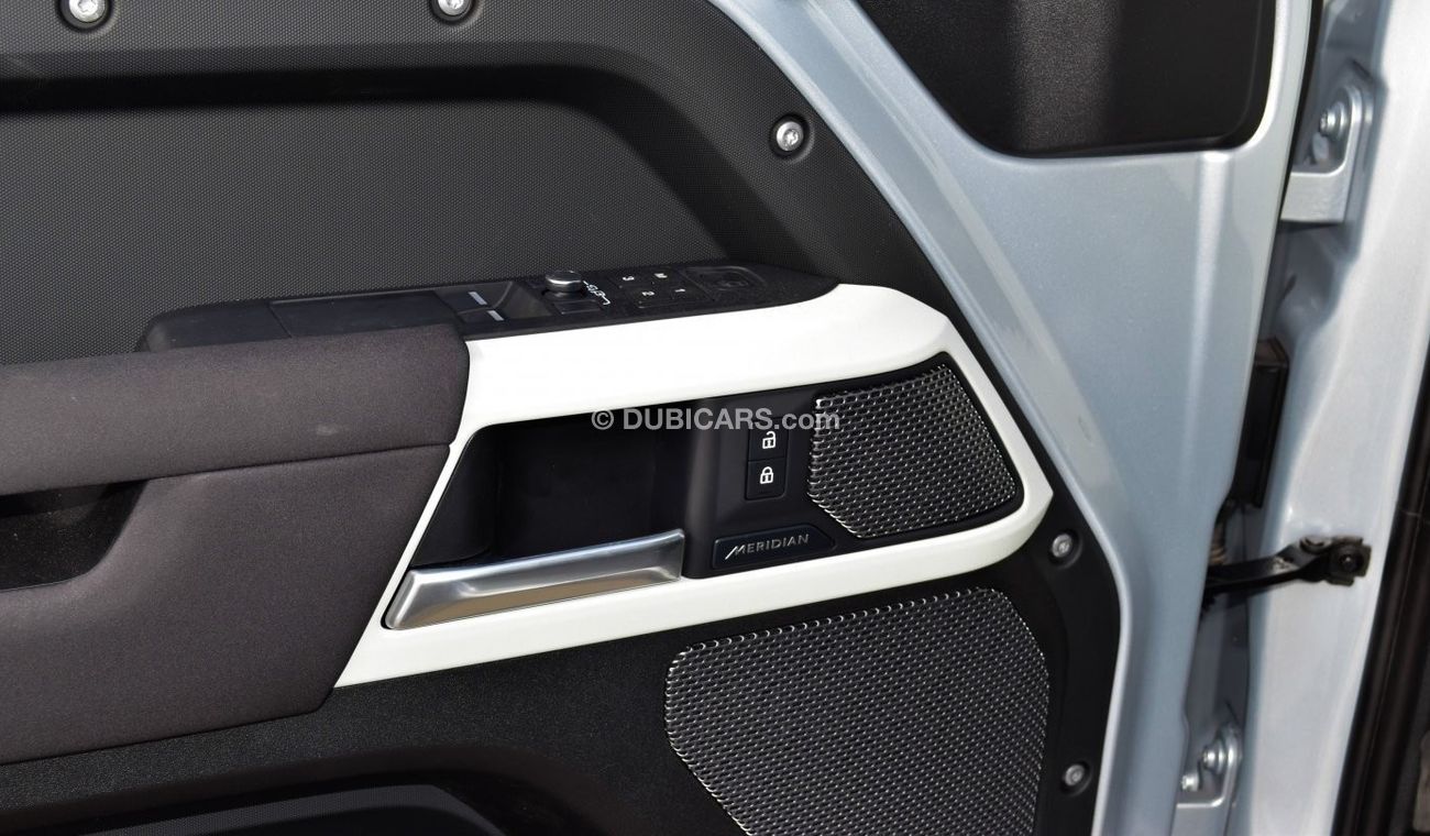 Land Rover Defender 90 2.0 SE P300